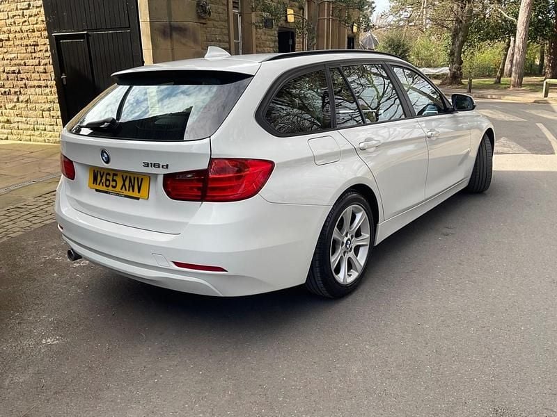 Used BMW 316 Performance 2015 White Estate