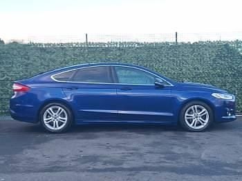 Used Ford Mondeo Titanium 150 HP (110 kW) 2015 Blue Hatchback