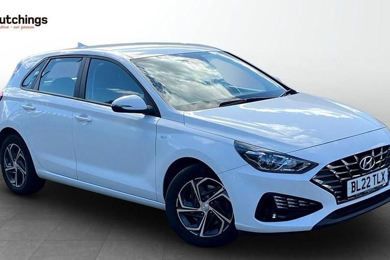 Used 2022 Hyundai i30 SE Hatchback | £12,000 (Good price) - Image 1/1