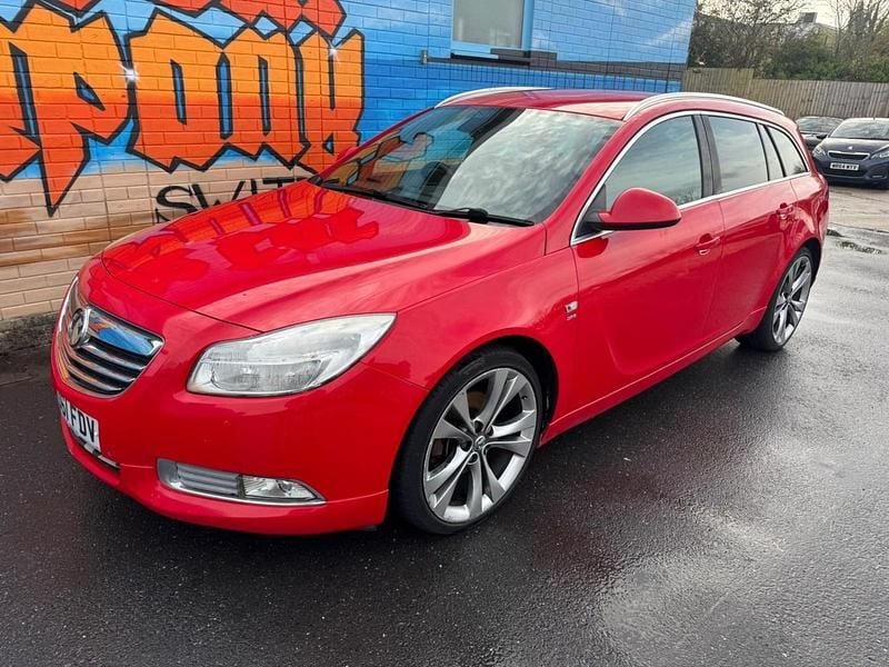 Red Used 2012 Vauxhall Insignia SRi Estate | £2,995 (A bit pricey) - Image 1/4