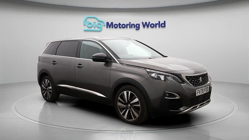 Used 2020 Peugeot 5008 Premium MPV | £20,118 (Fair price) - Image 1/4