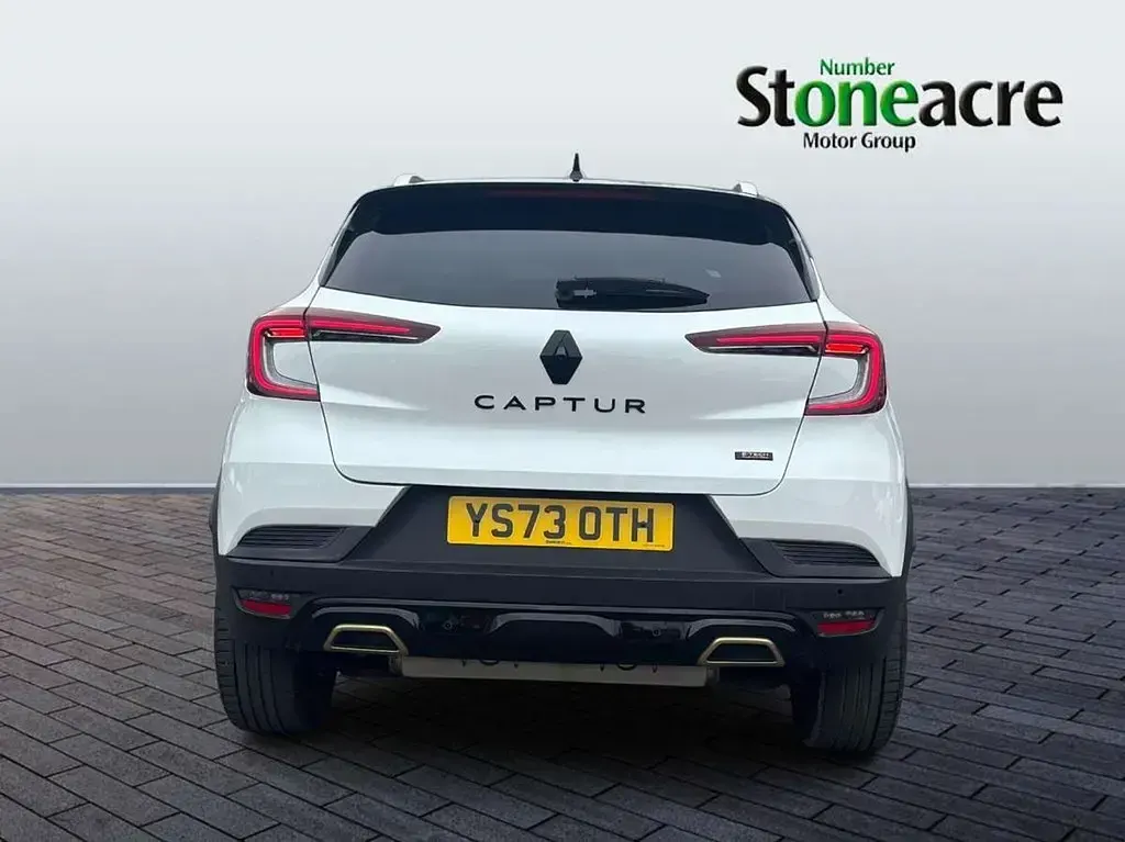 Gebraucht Renault Captur Engineered 158 PS (116 kW) 2023 Other SUV
