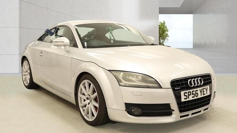 Used Audi TT 250 HP (183 kW) 2006 Silver Coupe