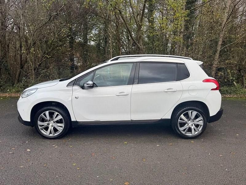 Used Peugeot 2008 Crossway 92 HP (67 kW) 2015 White SUV