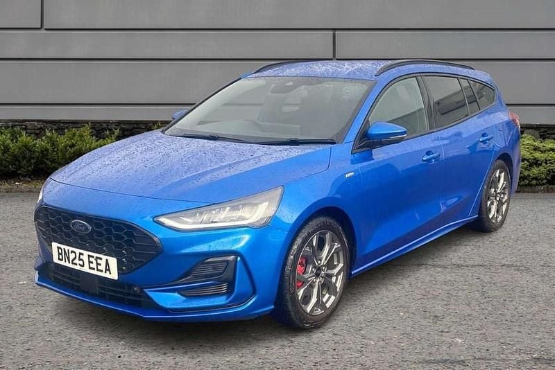 Used Ford Focus ST-Line 153 HP (112 kW) 2025 Blue Estate