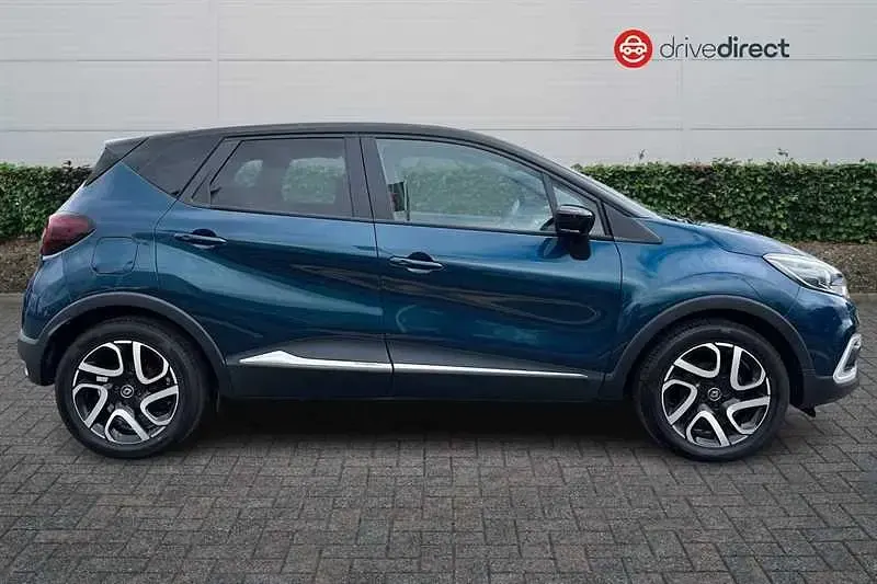 Used Renault Captur Iconic 90 HP (66 kW) 2020 Blue/black SUV