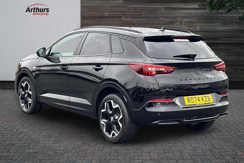 Used Vauxhall Grandland X Ultimate 128 HP (94 kW) 2024 Black SUV