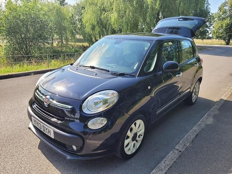 Black Used 2013 Fiat 500L Pop Star MPV | £3,495 (Fair price) - Image 1/4