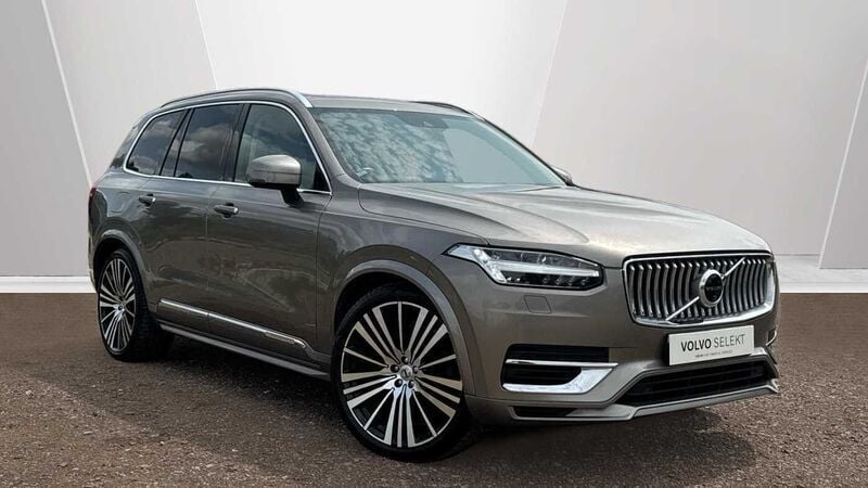 Used 2022 Volvo XC90 Inscription SUV | £39,349 (Expensive) - Image 1/3