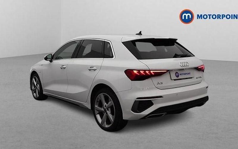 Used Audi A3 Sportback e-tron S-Line 204 HP (150 kW) 2025 Hatchback