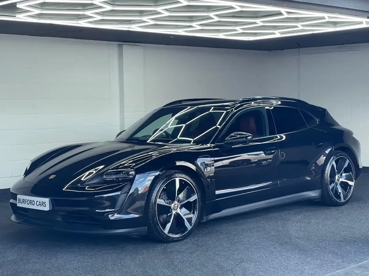 Used Porsche Taycan Sport Turismo Performance Package 350 kW (476 HP) 2022 Black Estate