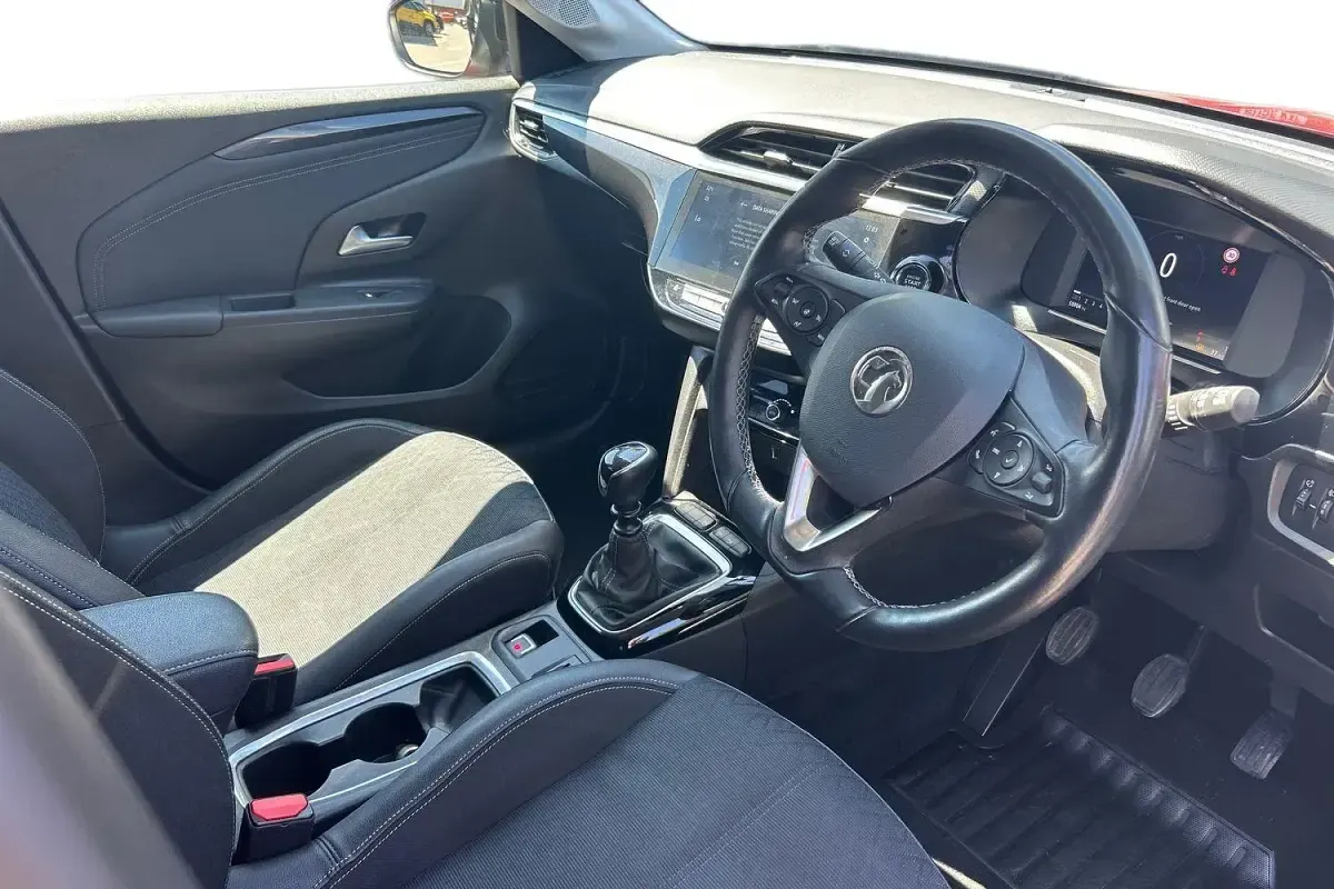 Used Vauxhall Corsa Elite 100 HP (73 kW) 2020 Red Hatchback
