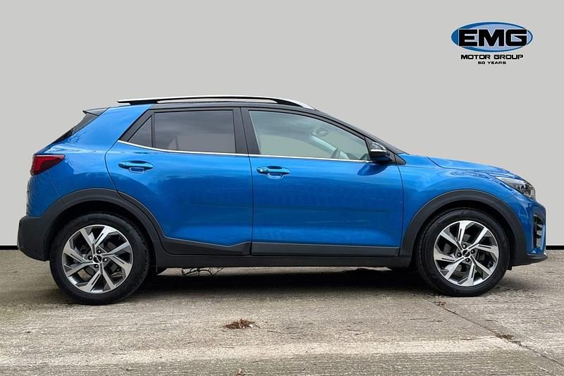 Used Kia Stonic GT-Line S 118 HP (86 kW) 2022 Blue SUV