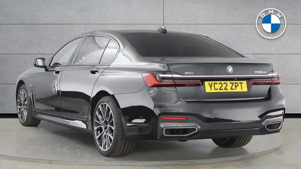 Used BMW 745e M Sport 389 HP (286 kW) 2022 Black Sedan