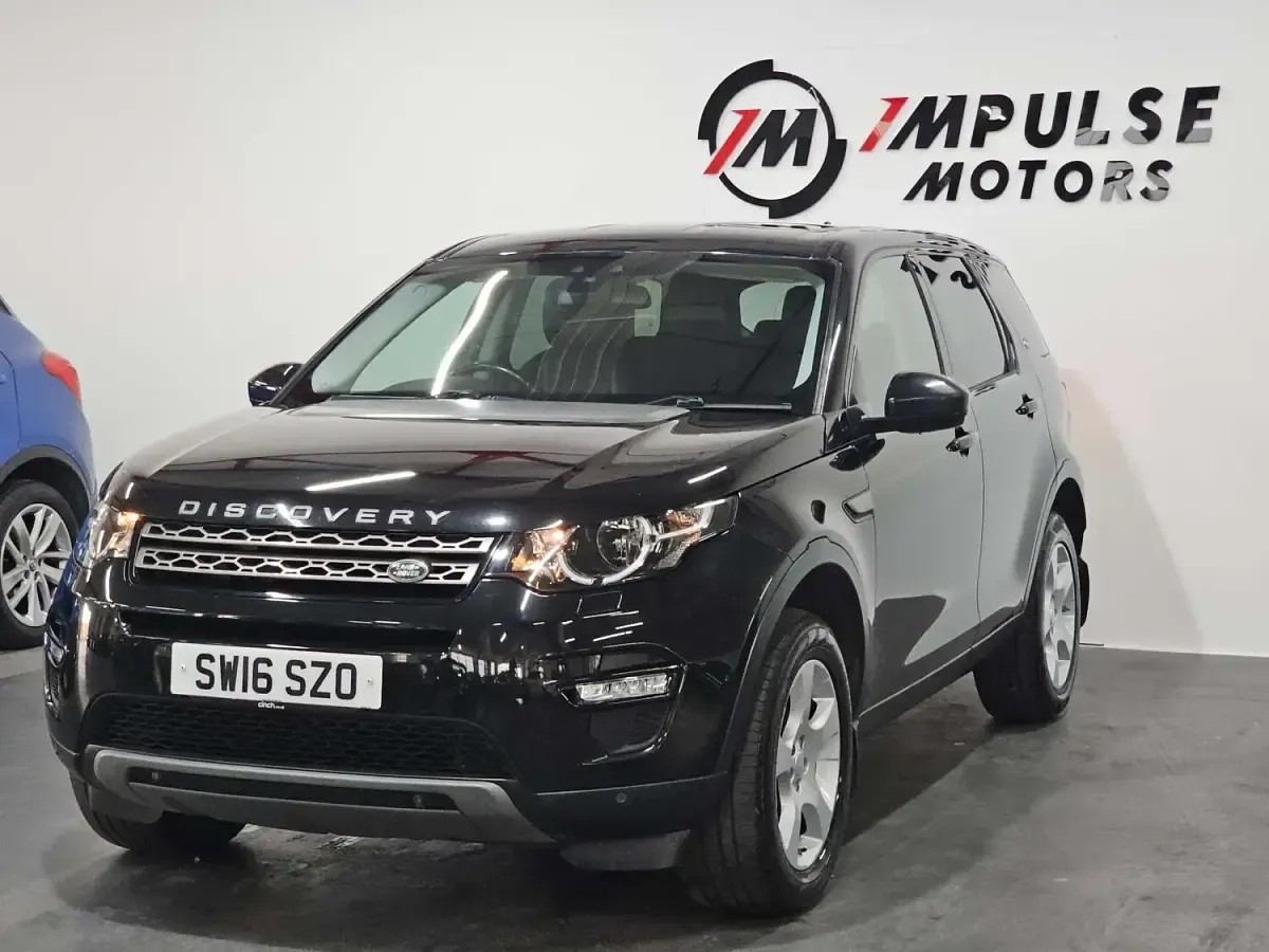 Used Land Rover Discovery Sport SE 150 HP (110 kW) 2016 Black SUV