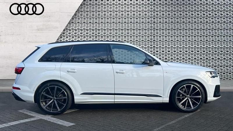 Used Audi Q7 Black Edition 340 HP (250 kW) 2022 White SUV