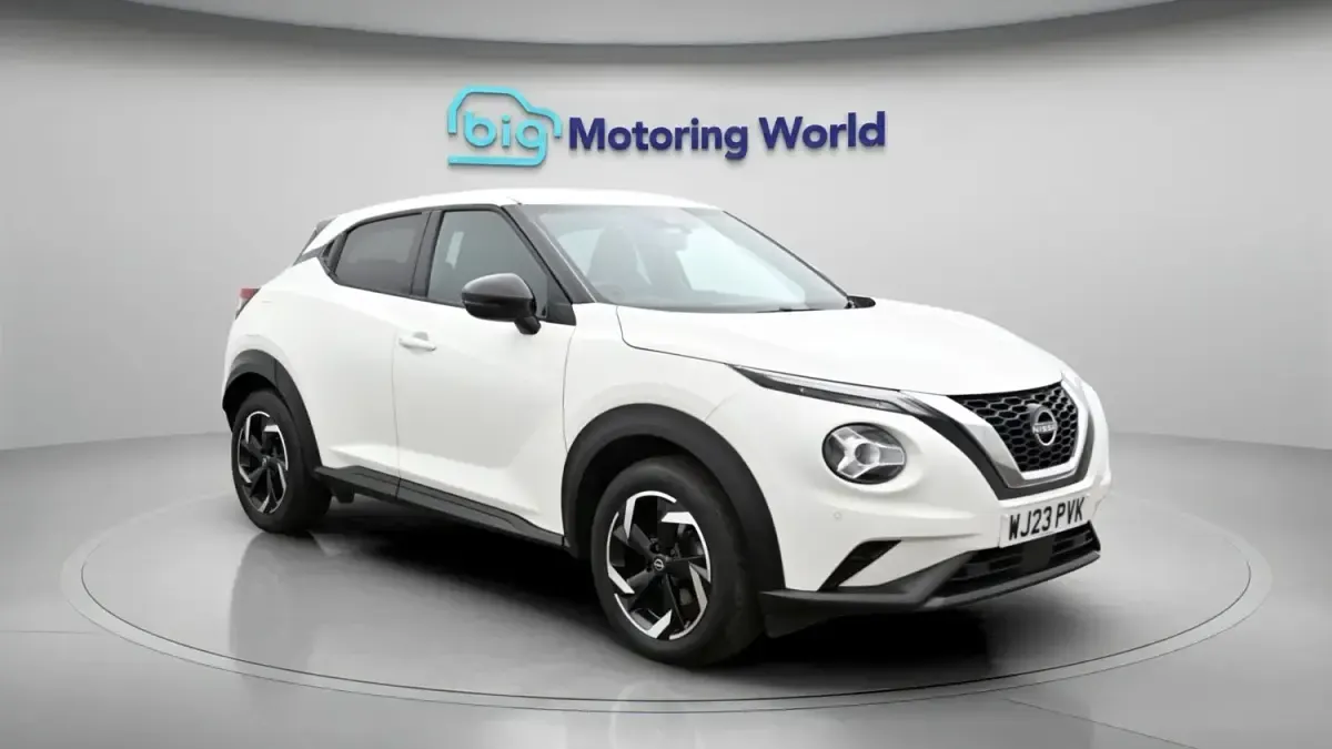 Usado Nissan Juke N-Connecta 114 HP (83 kW) 2023 SUV