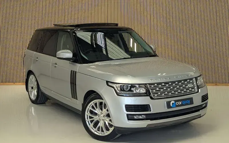 Used Land Rover Range Rover Vogue SE 258 HP (189 kW) 2015 Silver SUV