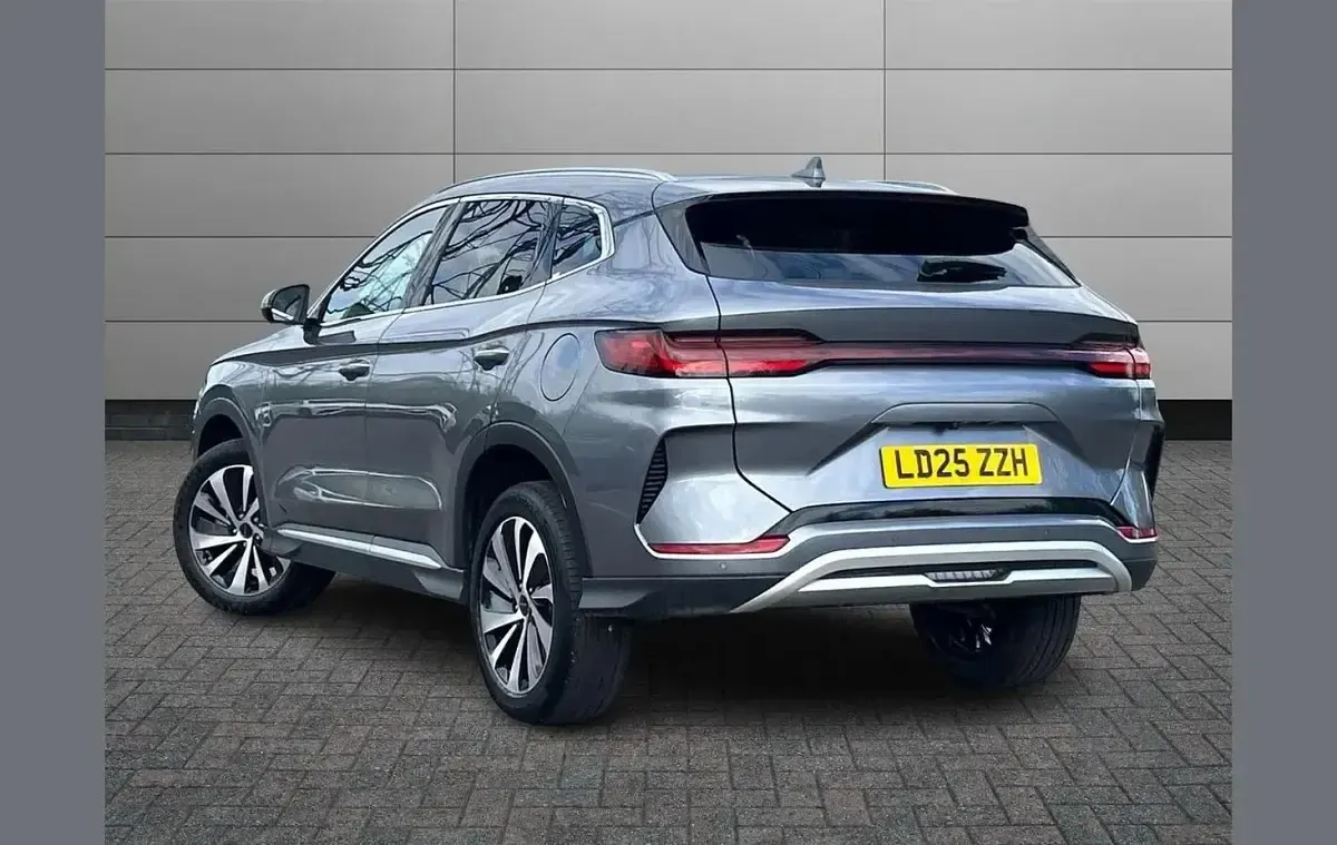 Used BYD Seal U Boost 218 HP (160 kW) 2025 Grey SUV