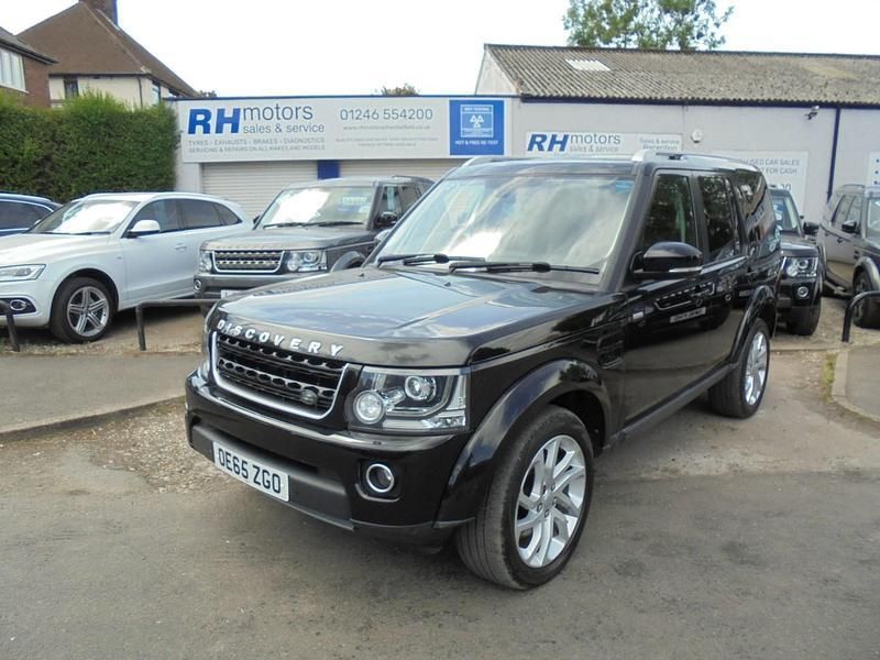 Black Used 2016 Land Rover Discovery 4 Landmark SUV | £13,688 (Super price) - Image 1/4