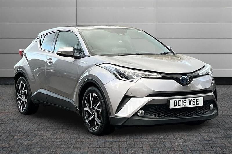 Silver Used 2019 Toyota C-HR Design SUV | £16,650 (Fair price) - Image 1/4