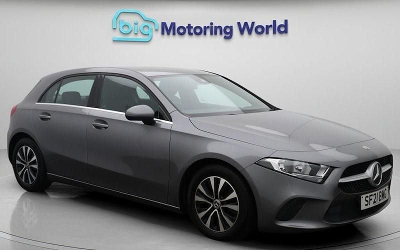 Used 2022 Mercedes A180 SE Hatchback | £15,500 (Super price) - Image 1/4