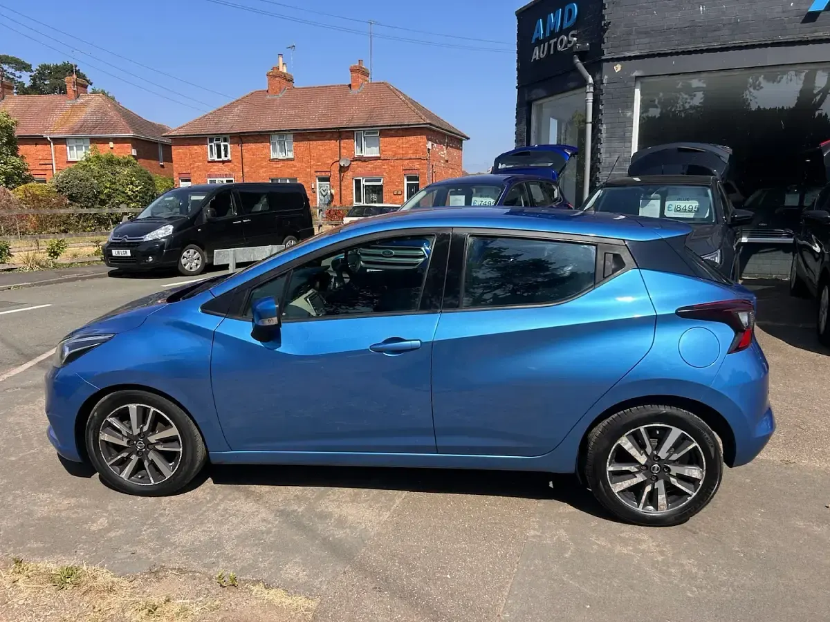 Used Nissan Micra Acenta 90 HP (66 kW) 2017 Blue Hatchback