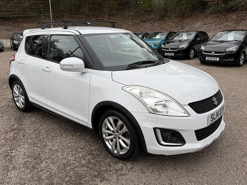 Used Suzuki Swift SZ4 2014 White Hatchback