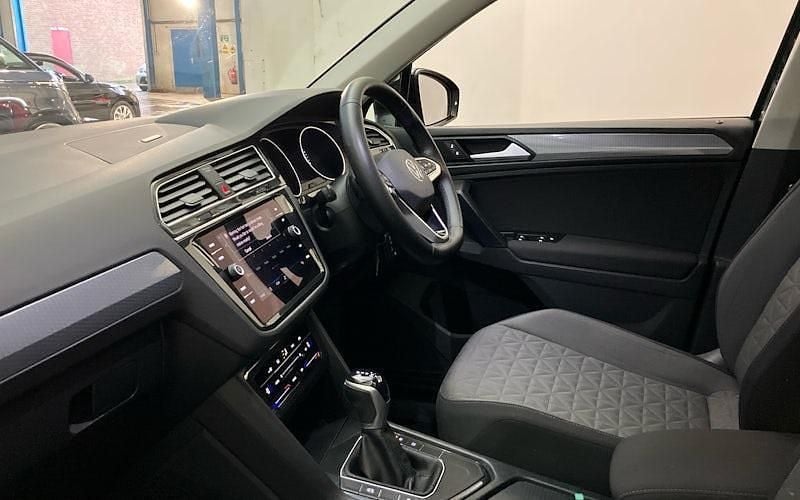 Used VW Tiguan Life 150 HP (110 kW) 2023 SUV