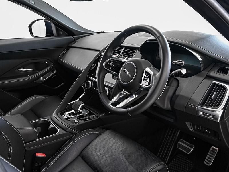 Used Jaguar E-Pace R-Dynamic 201 HP (147 kW) 2023 Black SUV