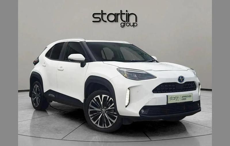 Used Toyota Yaris Cross 113 HP (83 kW) 2022 White SUV