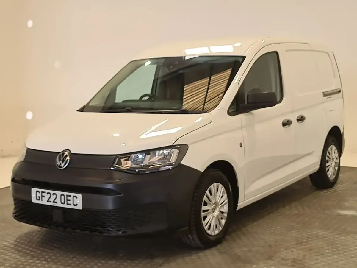 Used VW Caddy 102 HP (75 kW) 2022 White MPV