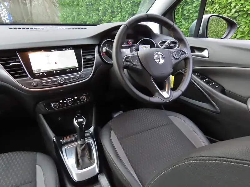 Used Vauxhall Crossland X Elite 130 HP (95 kW) 2020 Grey SUV
