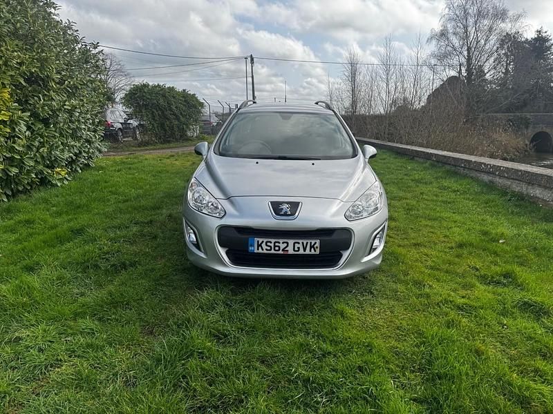 Used Peugeot 308 2013 Silver Estate