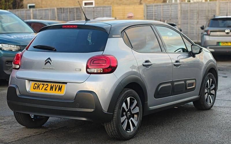 Używany Citroën C3 PureTech 83 KM (61 kW) 2022 Szary Hatchback