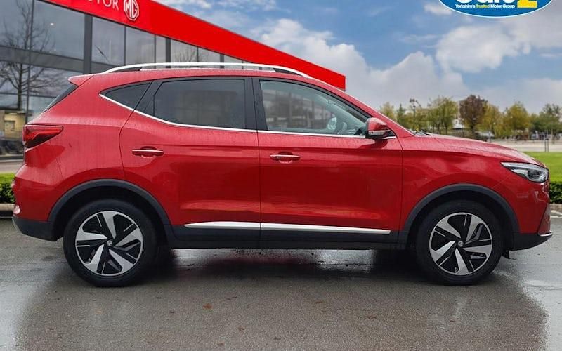 Used MG ZS Trophy Connect 128 kW (175 HP) 2022 Hatchback