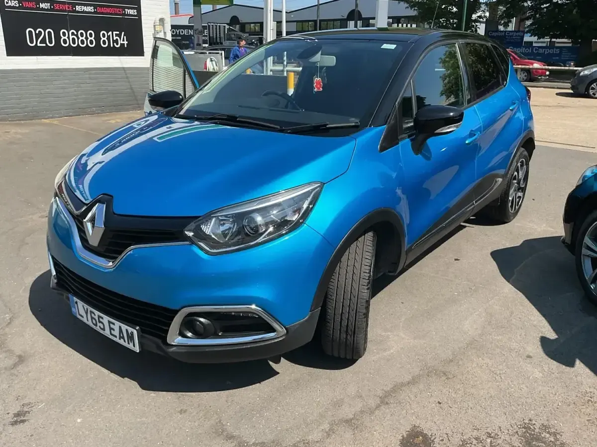 Używany Renault Captur Dynamique 120 KM (88 kW) 2016 Niebieski SUV