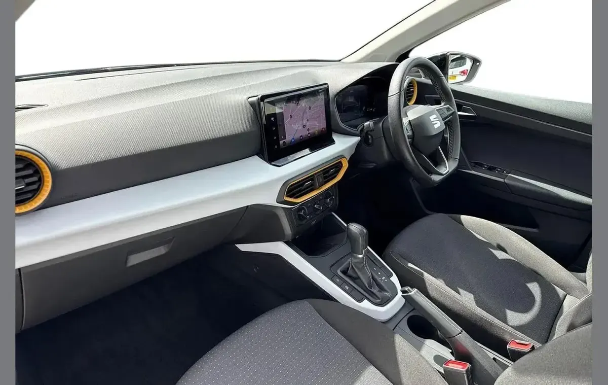 Used Seat Arona SE Technology 108 HP (79 kW) 2023 Black SUV
