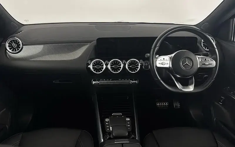 Used Mercedes E250 Premium Plus 218 HP (160 kW) 2022 Black SUV