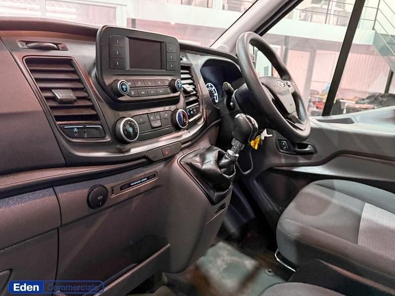Used Ford Transit S 130 HP (95 kW) 2023 White Van