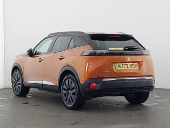 Used Peugeot e-2008 Premium 100 kW (136 HP) 2022 Orange SUV
