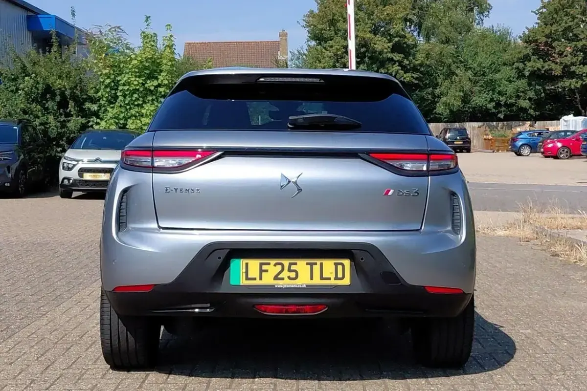 New DS Automobiles DS3 Crossback E-Tense Performance Line Plus 98 kW (134 HP) 2025 Grey SUV
