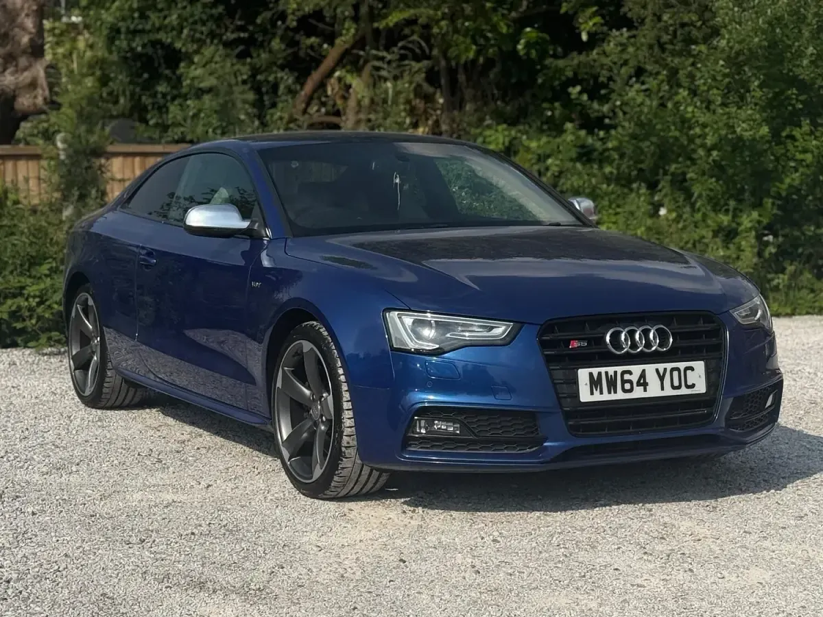 Used Audi S5 Black Edition 333 HP (244 kW) 2015 Blue Coupe