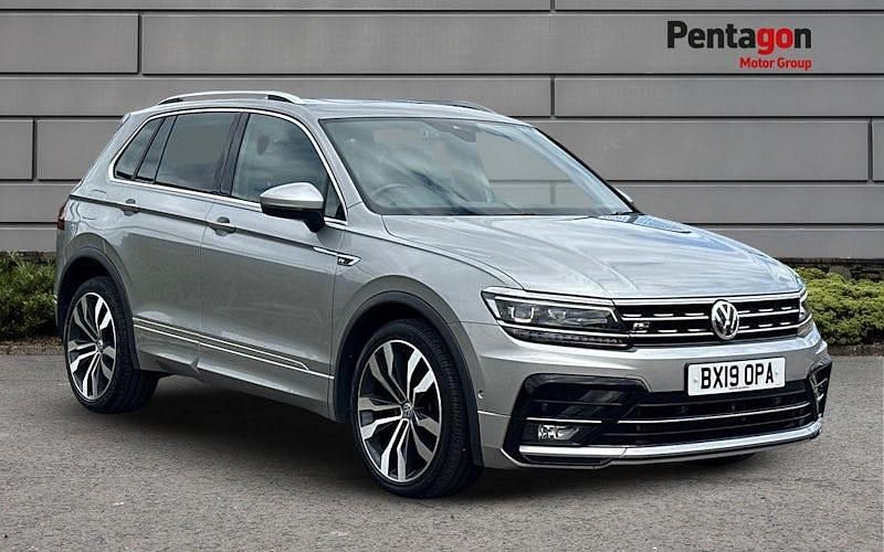 Silver Used 2019 VW Tiguan R-line SUV | £22,495 (Good price) - Image 1/4