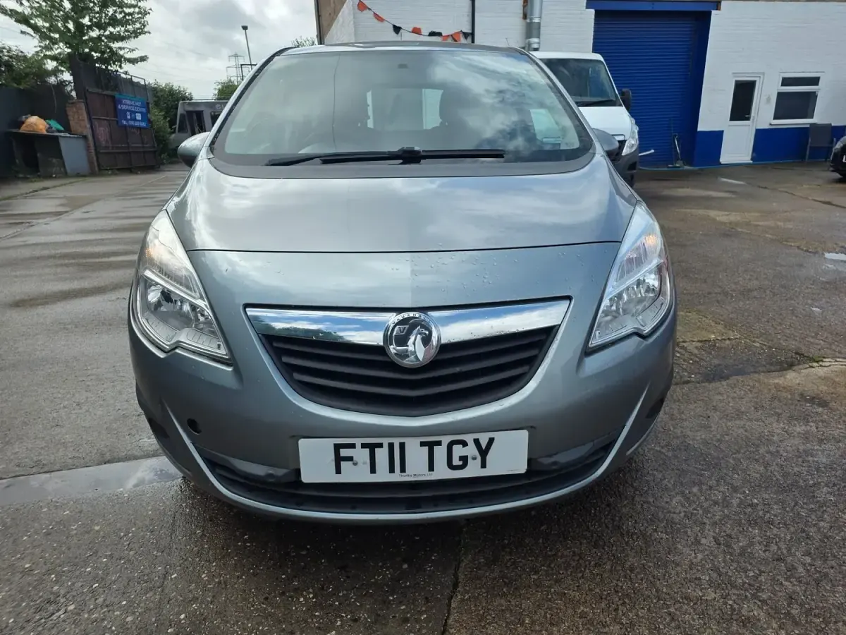 Used Vauxhall Meriva 2011 Silver MPV
