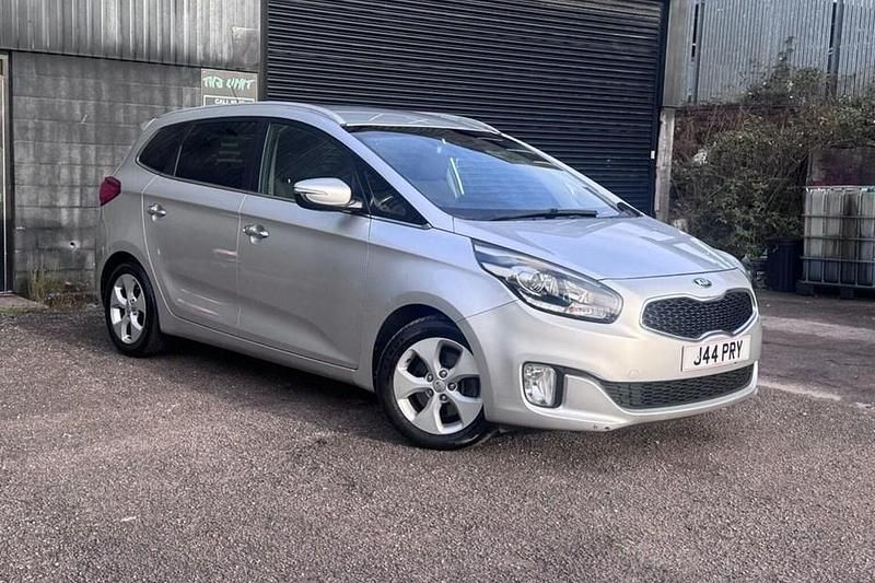 Used Kia Carens 134 HP (98 kW) 2014 Silver MPV