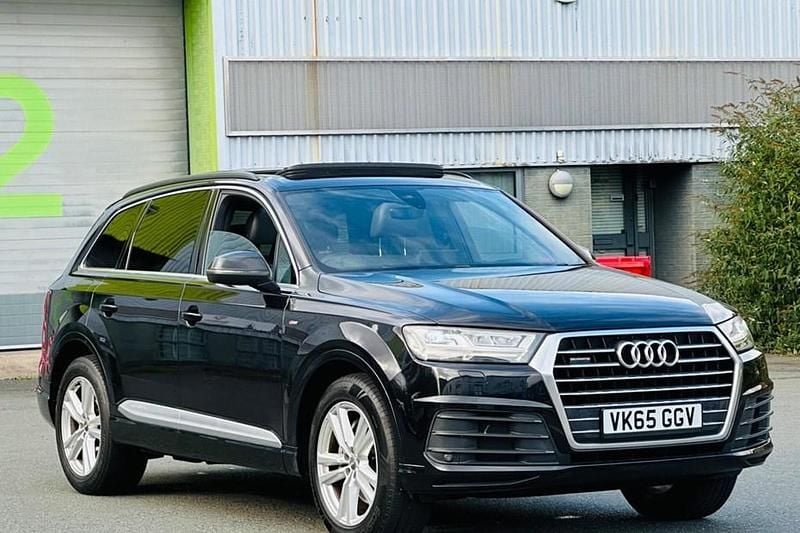 Black Used 2015 Audi Q7 S-Line SUV | £16,990 - Image 1/1
