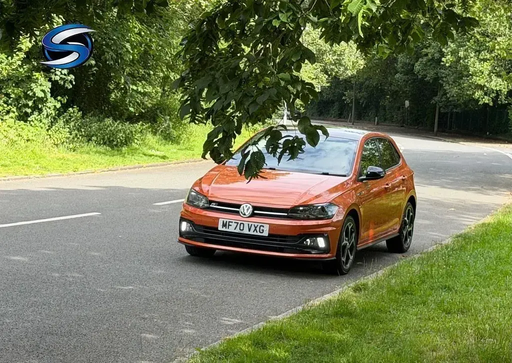 Used VW Polo R-line 93 HP (68 kW) 2020 Orange Hatchback