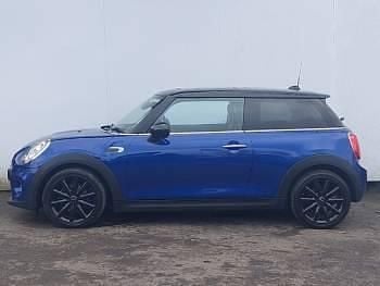 Used Mini Cooper D 116 HP (85 kW) 2018 Blue Hatchback