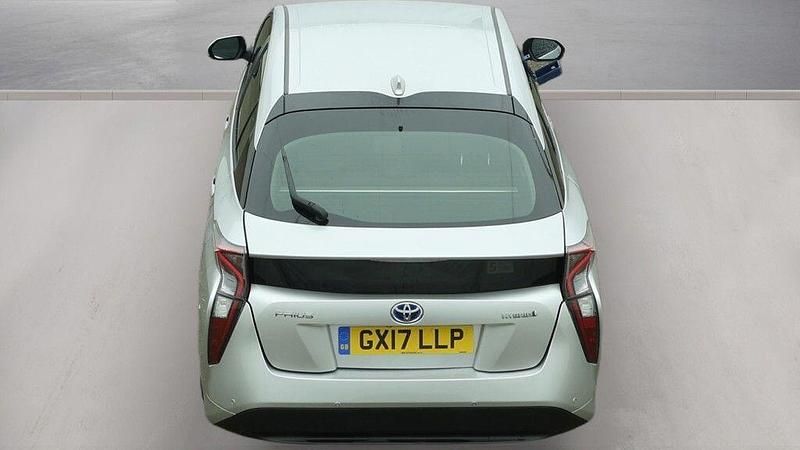 Used Toyota Prius Business Edition 2017 Silver Hatchback